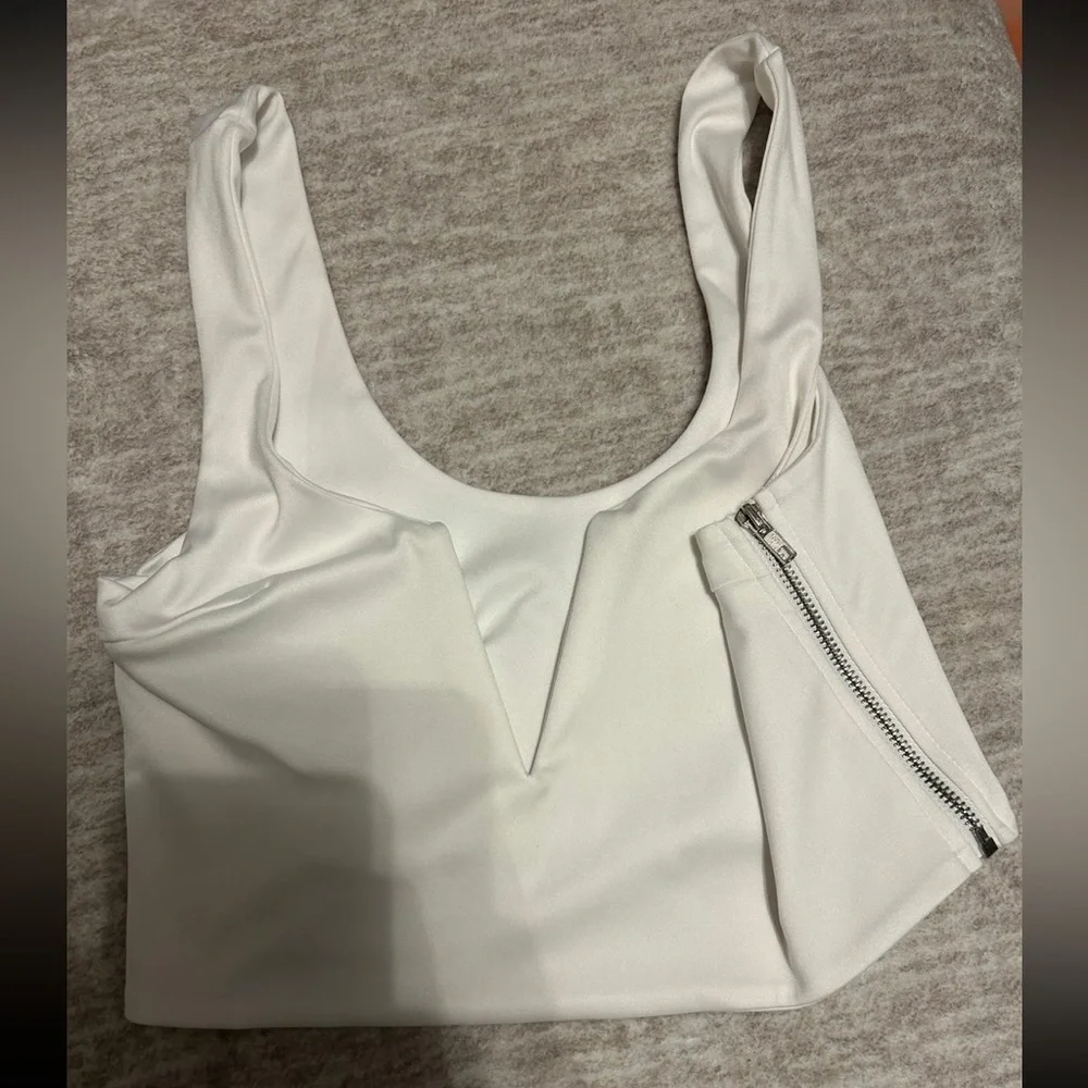 Cute going out tops(3) - Picture 2 of 5